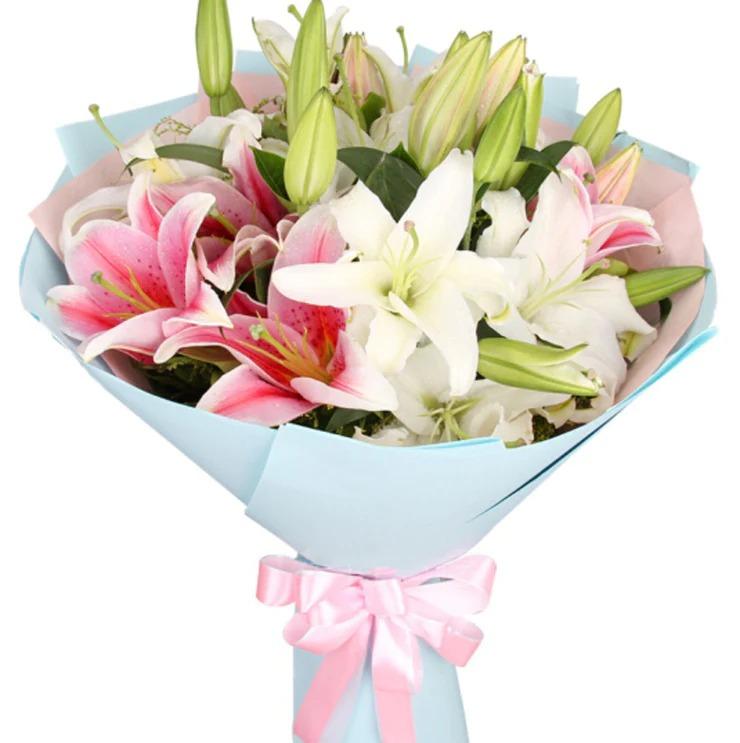 Pink and white lilies bouquet product948